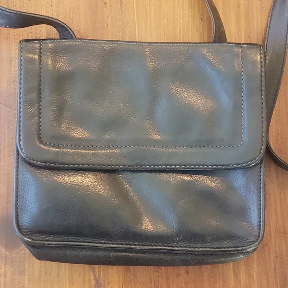 Hobo black leather crossbody bag - Picture 2 of 14